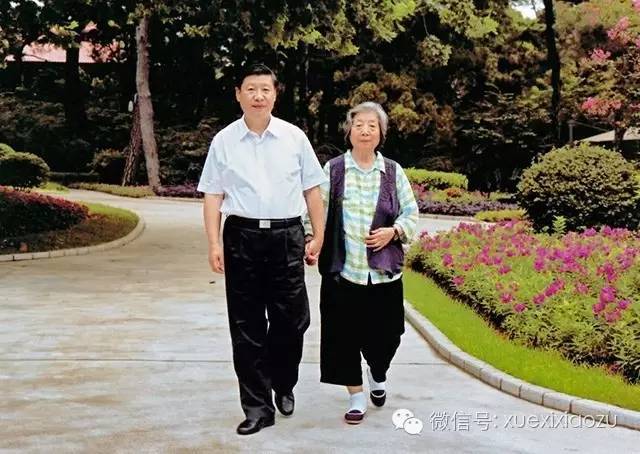 Xi Jinping atento aos idosos