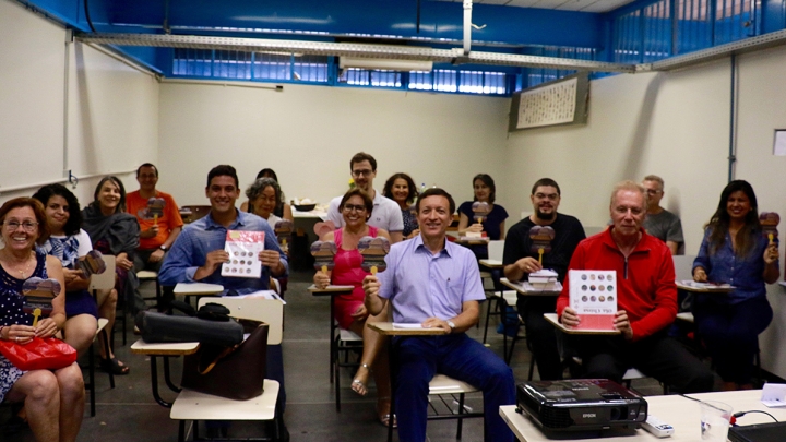 Fundador do GECHINA, Gilberto Vaz, nos conta sobre o projeto que reúne pessoas em Brasília para estudar cultura chinesa