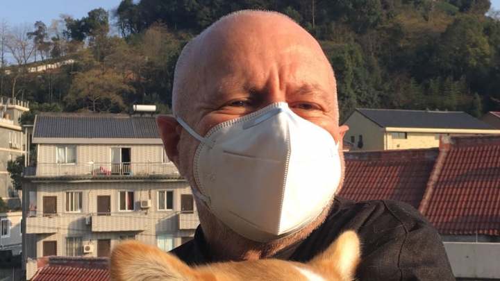 Saulo Petean revela vida em Hangzhou sob ameaça do coronavírus