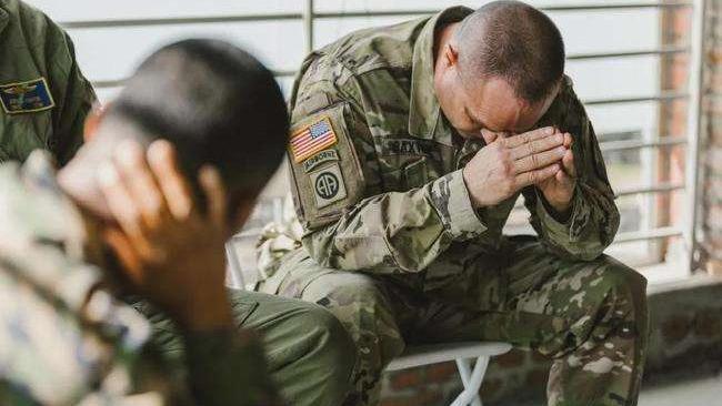 خودکشی در میان نظامیان آمریکایی دو برابر مرگ بر اثر کروناا