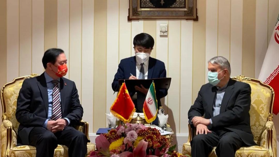دیدار سفیر چین در ایران با رئیس کمیته ملی المپیک ایرانا