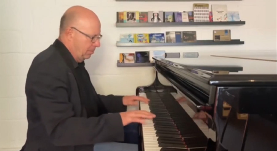 آهنگ زیبای پیانیست بلژیکی برای المپیک زمستانی پکن + ویدئو
