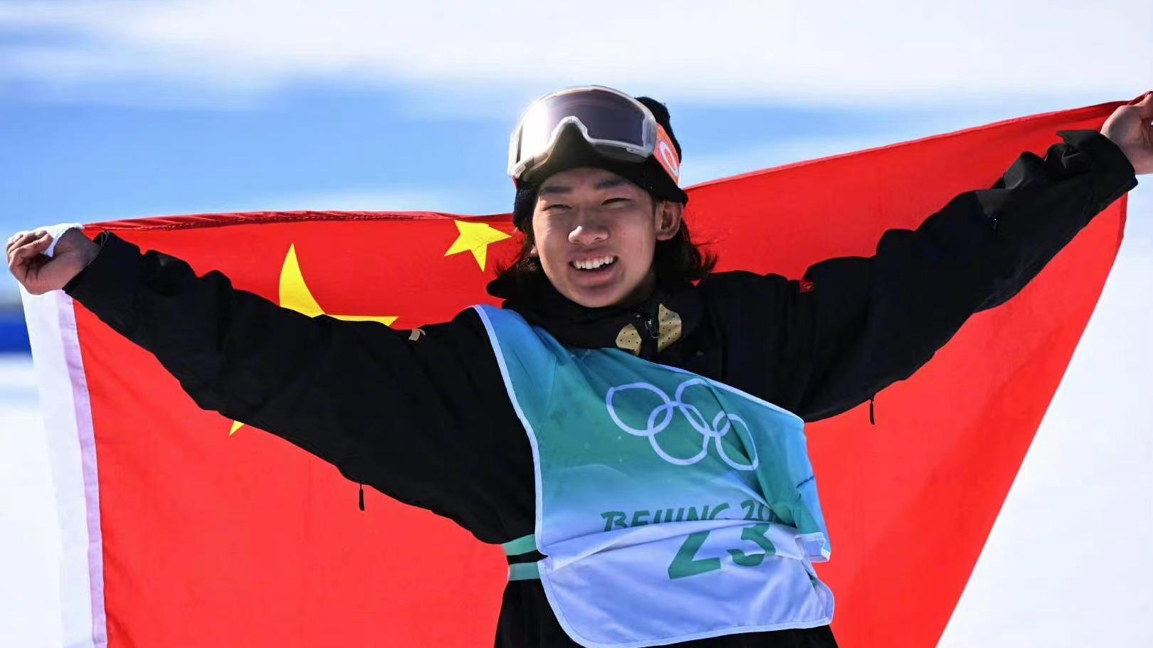 ششمین مدال طلای کاروان ورزشی چین در بازی‌های المپیک زمستانی پکن
