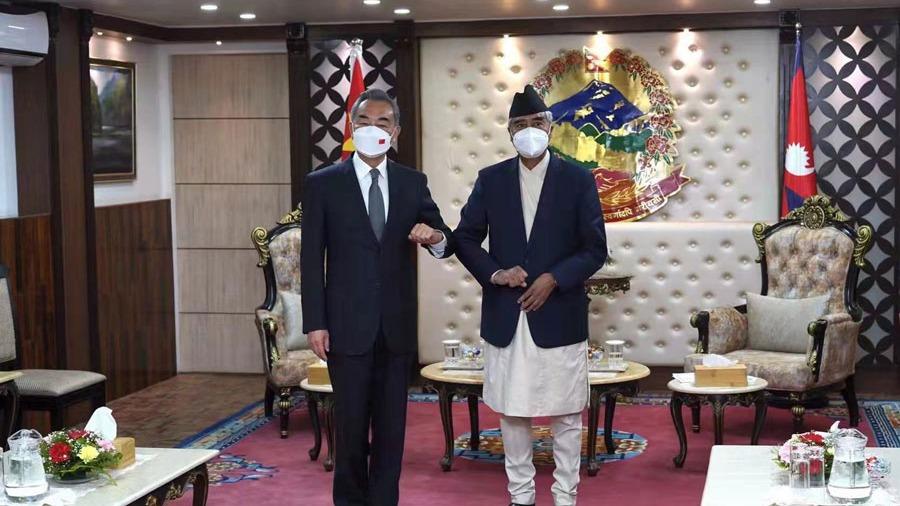 سفر وزیر خارجه چین به نپال و امضای اسناد همکاری‌های مختلفا