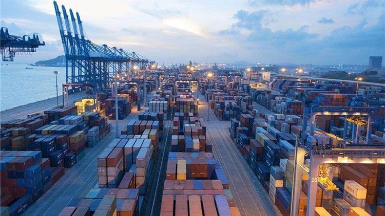 رشد ۱۵ درصدی تجارت خارجی چین در دو ماه نخست سال جاری میلادیا