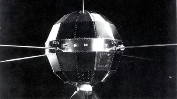 चीनको पहिलो कृत्रिम उपग्रह“तोङ फाङ होङ-१”