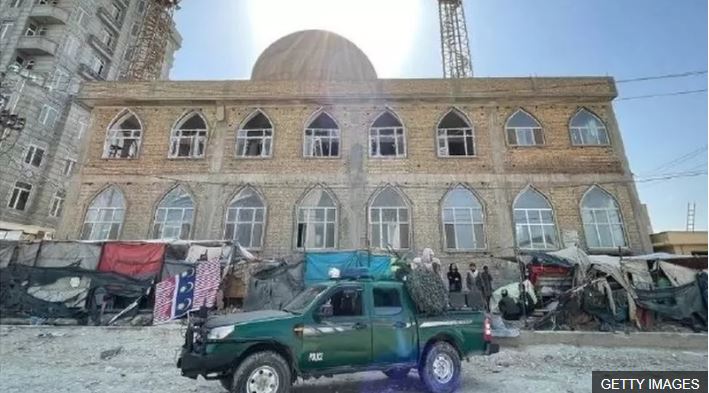 'دست‌کم ۱۱ کشته و ۳۲ تن زخمی' در انفجاری در مسجد شیعه‌ها در مزار شریفا