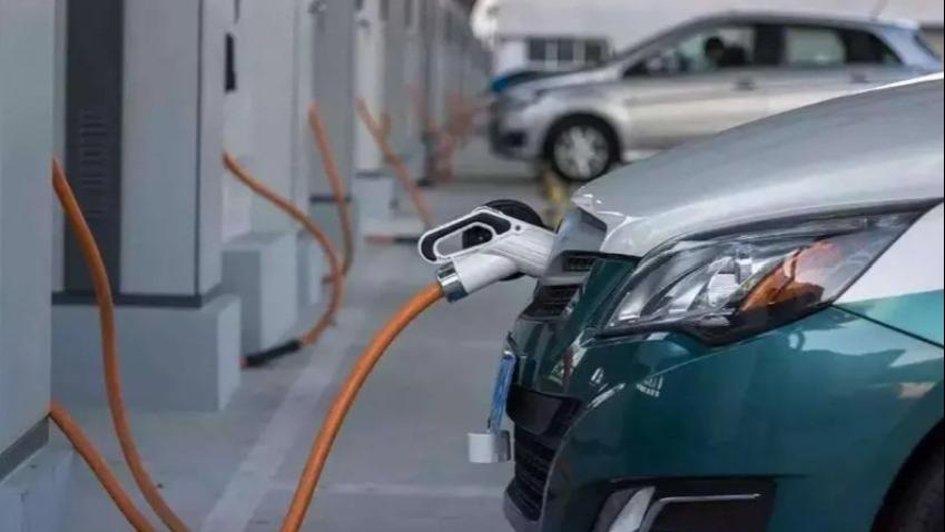ادامه افزایش تولید و فروش خودرو با انرژی جدید در چینا