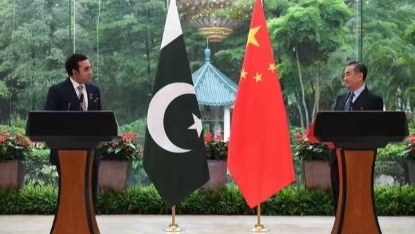 ملاقات وزیران خارجه چین و پاکستانا