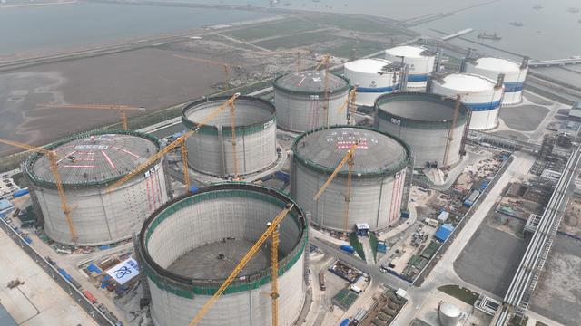 چین کار ساخت سه مخزن بزرگ ذخیره ال‌ان‌جی جهان را به اتمام رساندا