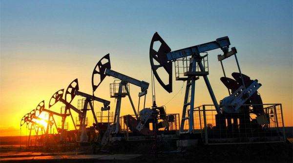اوپک پلاس با کاهش تولید 2 میلیون بشکه نفت موافقت کردا