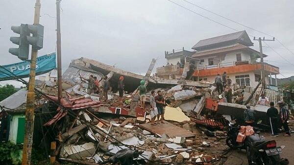 شمار قربانیان زلزله اندونزی به 162 نفر رسیدا