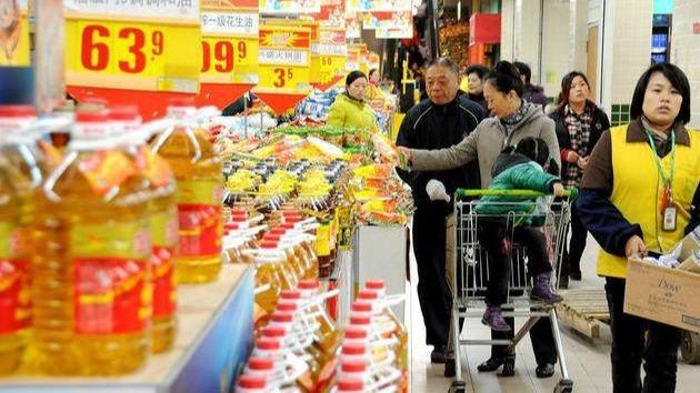 تاکید نخست وزیر چین بر گسترش تقاضای داخلی و افزایش مصرفا