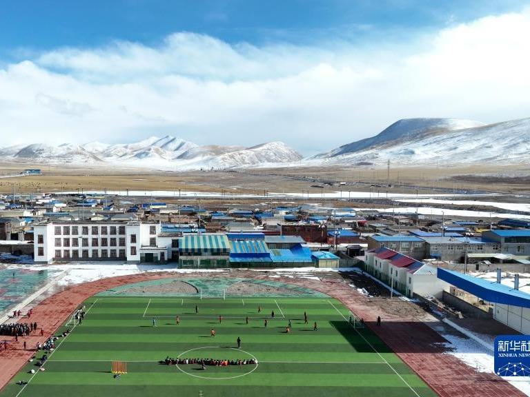 Impian Bola Sepak Menyerlah di Yushu