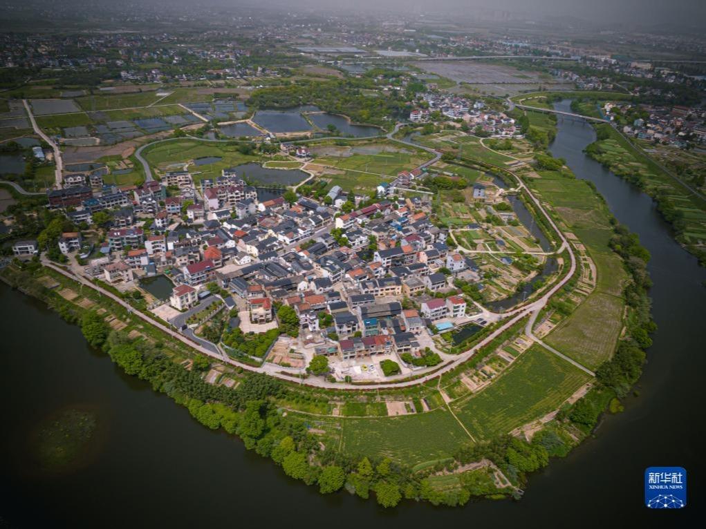 Pembangunan ‘Desa Indah’ di Zhejiang