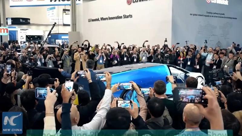 ویدئو|استقبال چشمگیر از خودروی پرنده چین در نمایشگاه لاس وگاسا