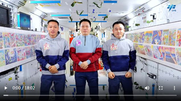 ویدئو| برگزاری نمایشگاه نقاشی در ایستگاه فضایی چین!ا