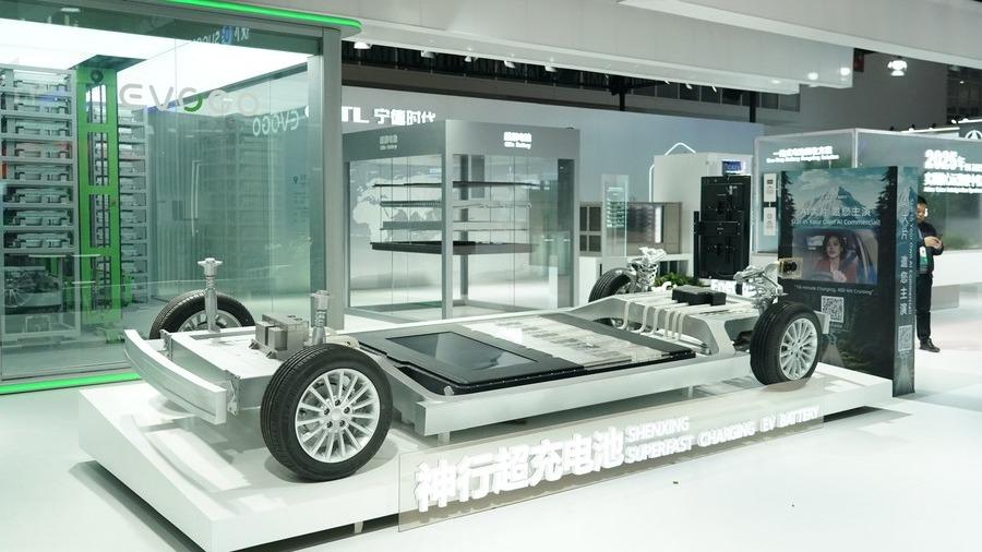 رشد 25 درصدی تولید باتری لیتیوم-یونی چین طی سال 2023ا