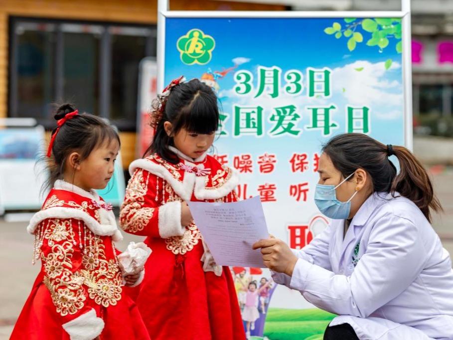 Hari Jaga Telinga Disambut di China