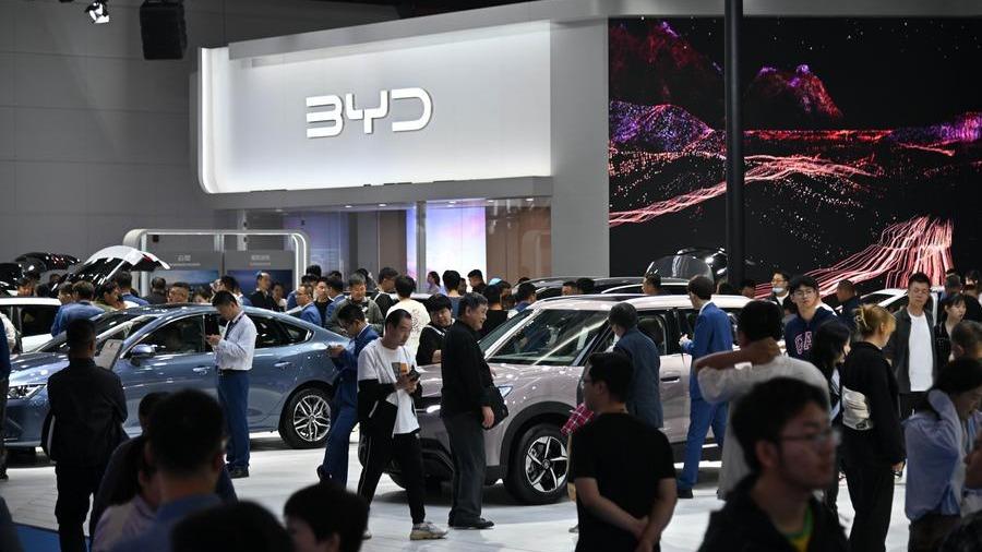 غول خودروهای برقی چین نسل پنجم فناوری خود را رونمایی کردا