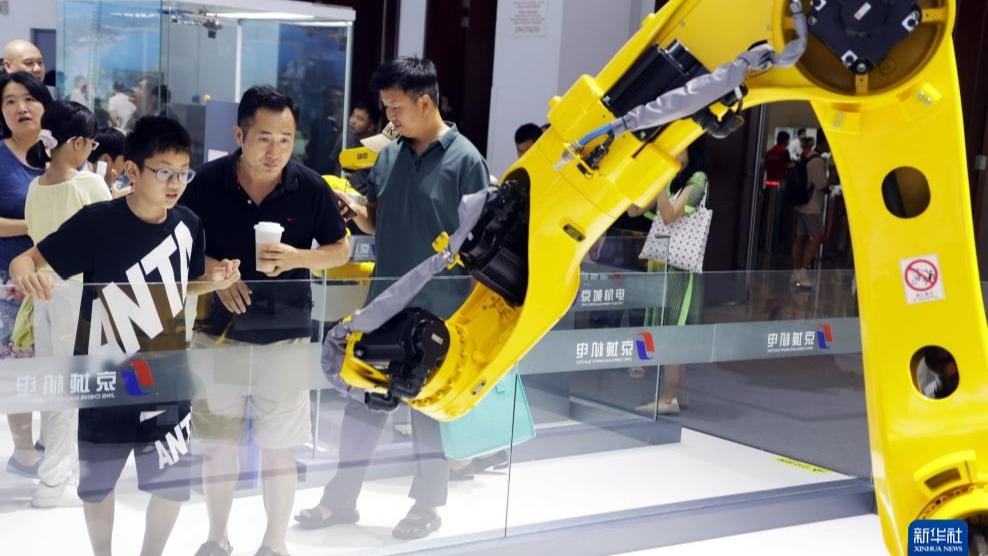 Ekspo Industri Sains dan Teknologi Beijing Tampilkan Hasil Inovasi Terkini