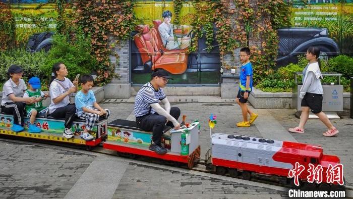 Blok Istimewa di Nanjing Jadi Lokasi Bidik Gambar