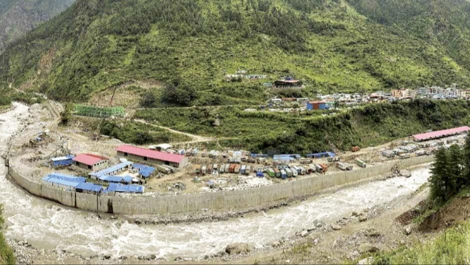 चीन सरकारको सहयोगमा उत्तरी नाका रसुवागढीमा बन्दरगाह निर्माणको काम पैँसट्ठी प्रतिशत सम्पन्न