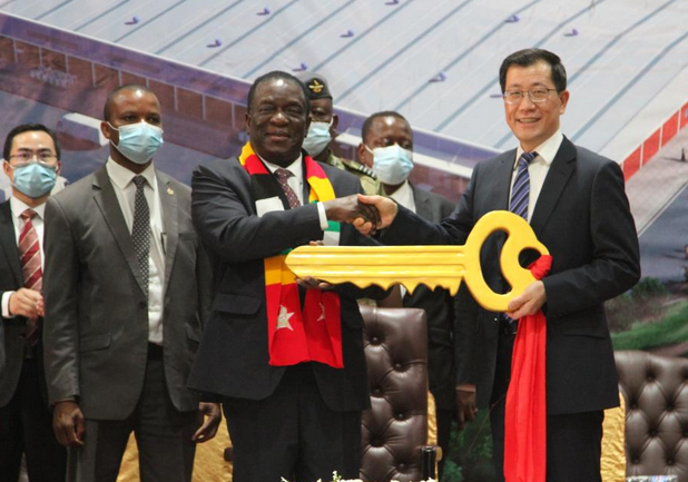 Kina nderton depon e farmacise ne Zimbabve (Foto imsilkroad)