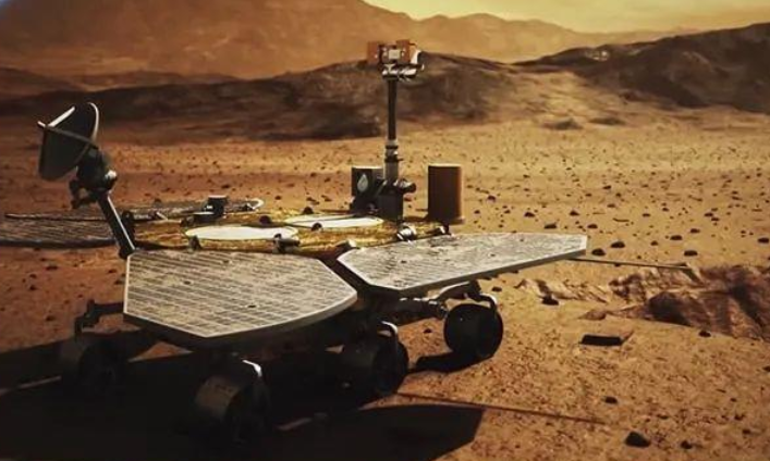  Roverul „Zhurong” aflat pe Marte a descoperit minerale ce conțin apa, fapt ce reprezintă ultima urmă de apă de pe suprafața „planetei roşii".