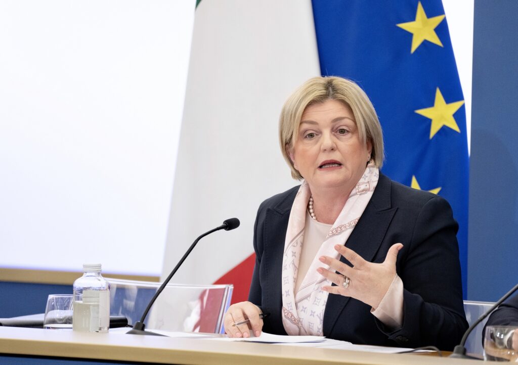 Ministrja italiane Maria Elvira Calderone (Foto Atsh)