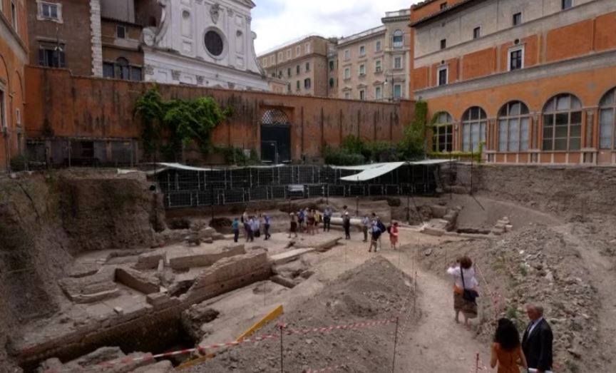 Teatri ne Vatikan (Foto Panorama)