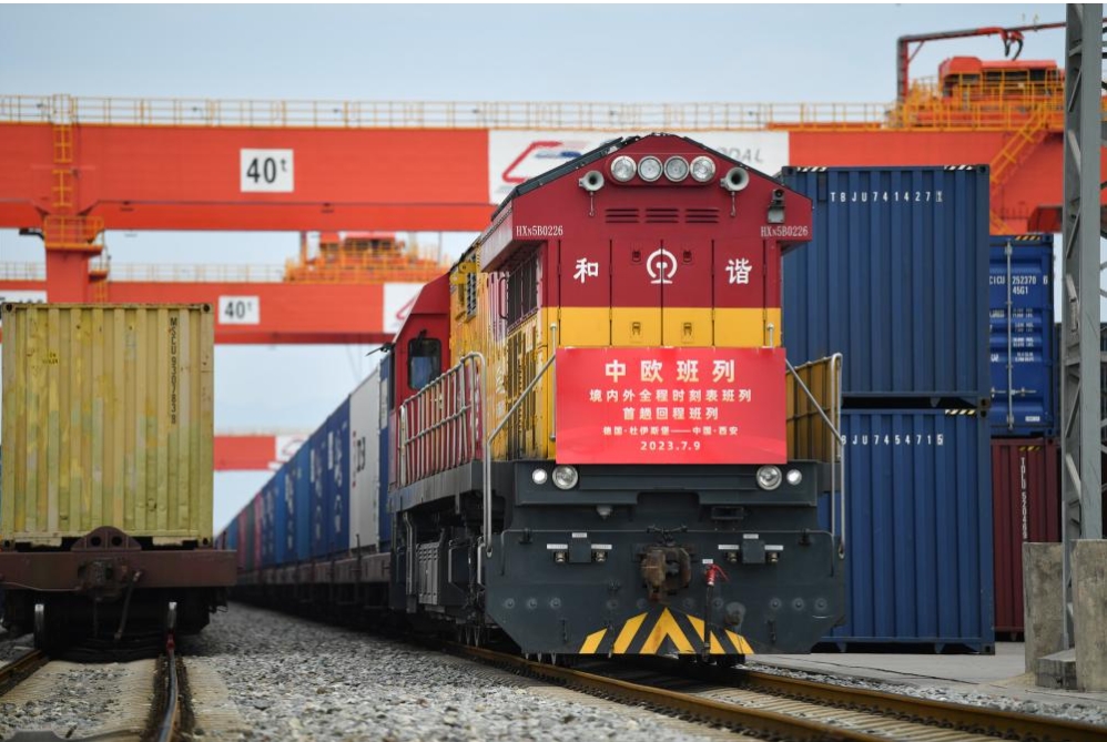 Një tren i mallrave Kinë-Europë i kthyer në qytetin Xi