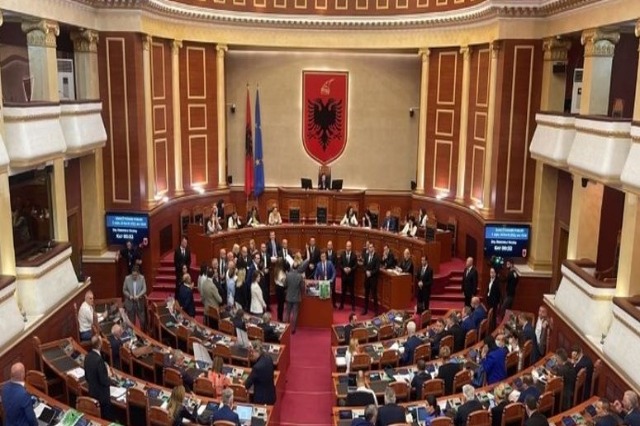 Kuvendi i Shqiperise (Foto nga Rtsh)