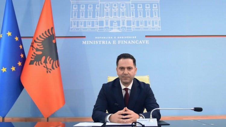 Petrit Malaj (Televizioni Klan)