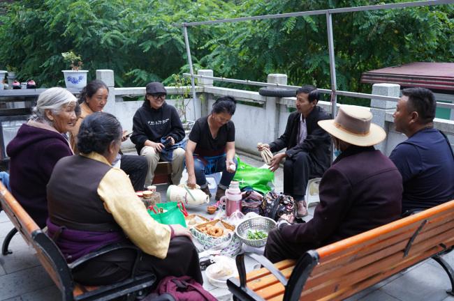 Аялал жуулчлалаа түшиж хөлжсөн Төвөдийн экологийн тосгон