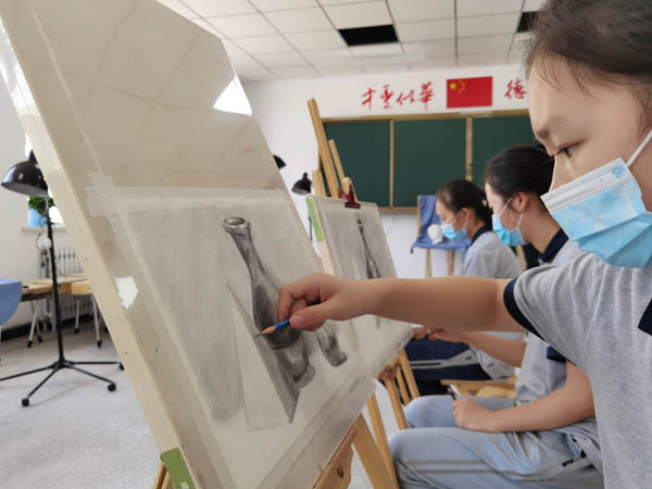 Tiemenguan, Xinjiang Tingkatkan Pendidikan Sekolah Menengah_fororder_微信图片_20200914021723