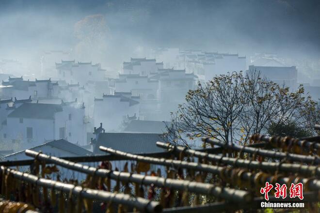 Pesona Wuyuan pada Musim Sejuk
