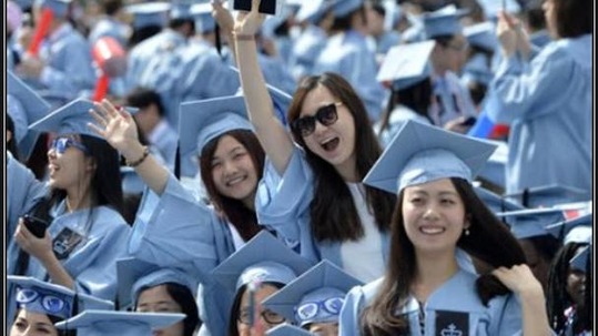 کاهش اعتبار دانشگاه های آمریکا از دیدگاه دانشجویان چینیا