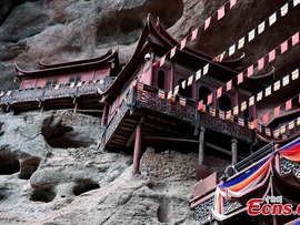 معبد چوبی 800 ساله با معماری شگفت انگیز در چین +تصاویرا