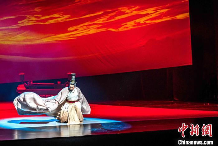 اجرای نمایش صحنه ای «کنفسیوس» در زادگاه وی