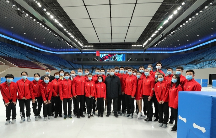 शी चिनफिंग ने पेइचिंग शीतकालीन ओलंपिक व पैरालम्पिक की तैयारी का निरीक्षण किया_fororder_3