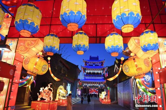 3,000 Lampu Hiasi Jalan Lanzhou_fororder_lz1