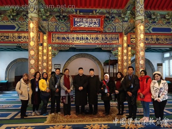 Rombongan Media Malaysia dan Indonesia Melawat Masjid Dongsi