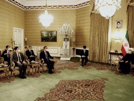حسن روحانی رییس جمهور ایران با وانگ یی دیدار کردا