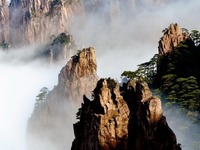 Pesona Gunung Huangshan