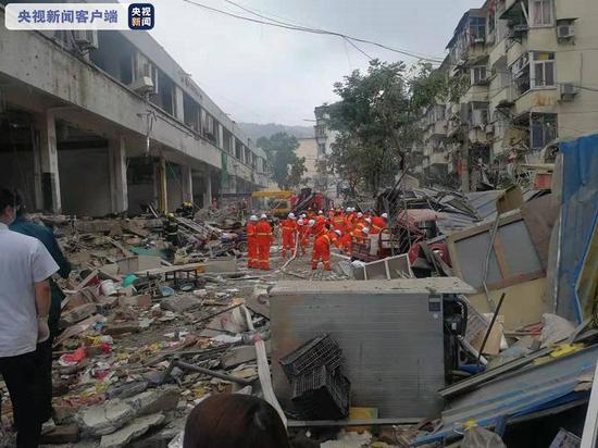 دستور رییس جمهور چین درباره حادثه انفجار در شی یان استان هوبی_fororder_c610bb0bc1d344b2b8365f2e8d3f75ac