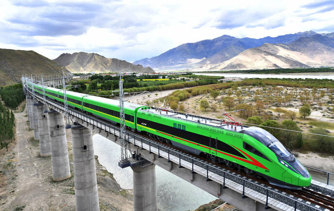 तिब्बत में पहला विद्युतीकृत रेलवे शुरू_fororder_xue-1
