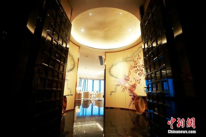 Hotel Tertinggi Dunia Mula Beroperasi di Shanghai_fororder_jiudian2