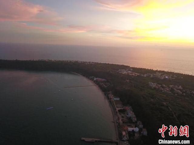 Pulau Weizhou Bermandikan Cahaya Senja_fororder_wx5