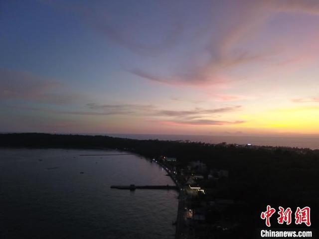 Pulau Weizhou Bermandikan Cahaya Senja_fororder_wx4